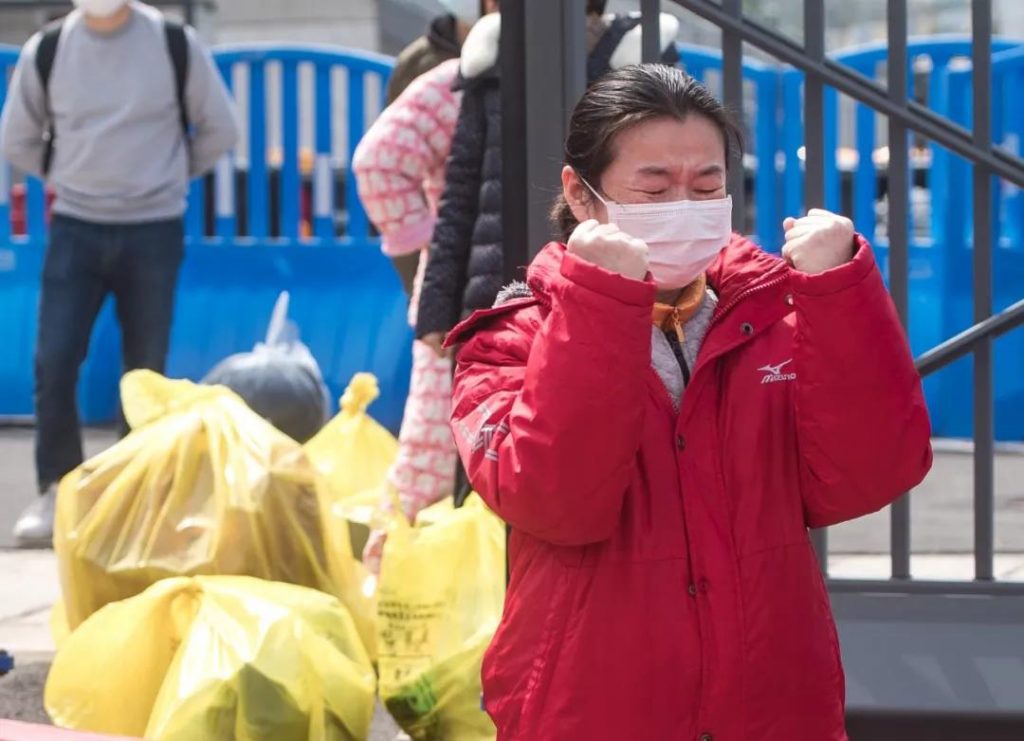 休倉大吉!武漢14家方艙醫(yī)院全部休艙,一切在往好的方向發(fā)展!- 休倉大吉!武漢14家方艙醫(yī)院全部休艙,一切在往好的方向發(fā)展!-